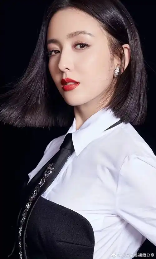 女神##女神佟丽娅##佟丽娅线下活动状态##宅男女神##性感女神##微博