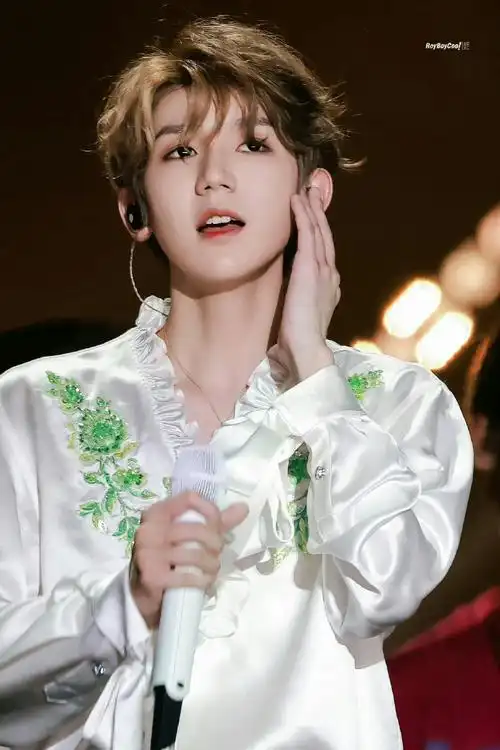 王源的事业vs王源的作业