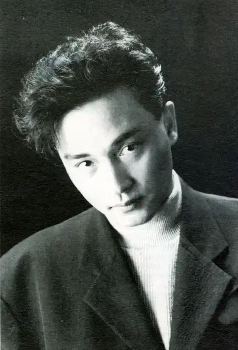 那个年代的帅哥之张国荣24张照片带你感受他的帅