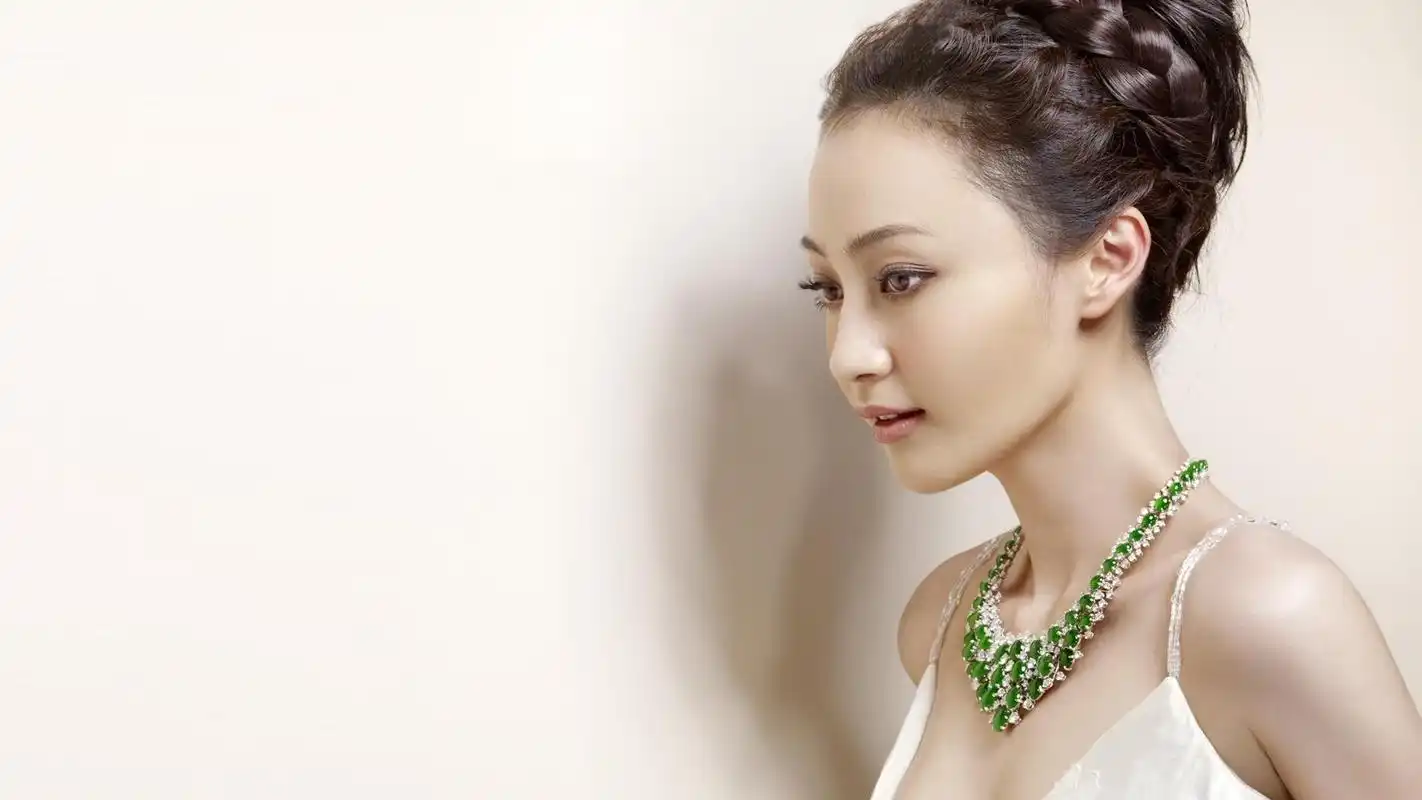 姚笛气质美女明星写真高清壁纸