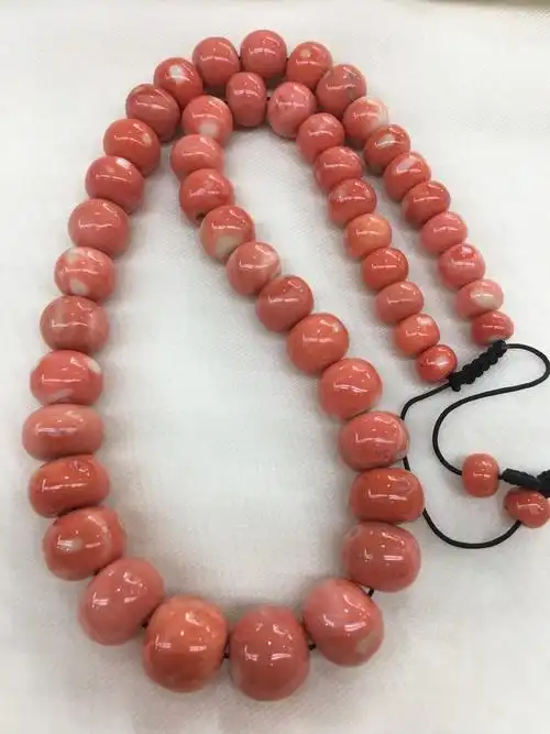 红珊瑚如何区分,鉴别和特征分析(玉石珠子打孔用多大钻头) 第6张