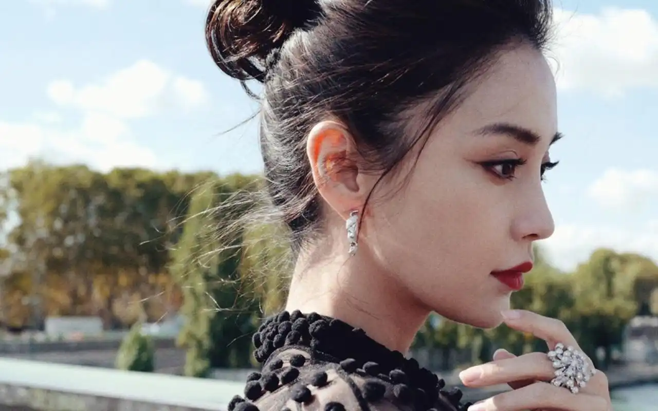 angelababy摩登黑色优雅性感图片桌面壁纸-大陆明星-壁纸下载-美桌网