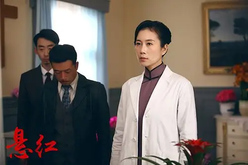 温峥嵘《悬红》中再演女英雄