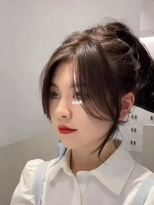 圆脸鹅蛋脸大脸女生适合的显脸小刘海