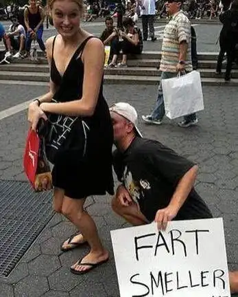 "职业闻屁师"带你挑战心里极限,外国小伙的奇葩职业年入40万