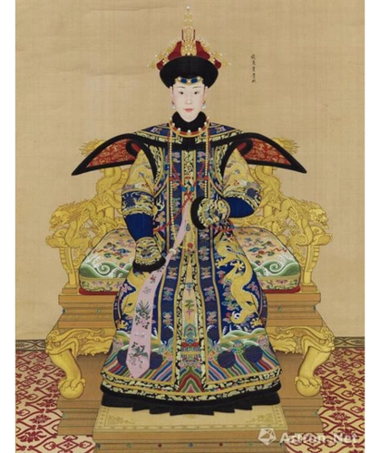 【雅昌快讯】中国御制画像新纪录:清乾隆《纯惠皇贵妃朝服像》1.