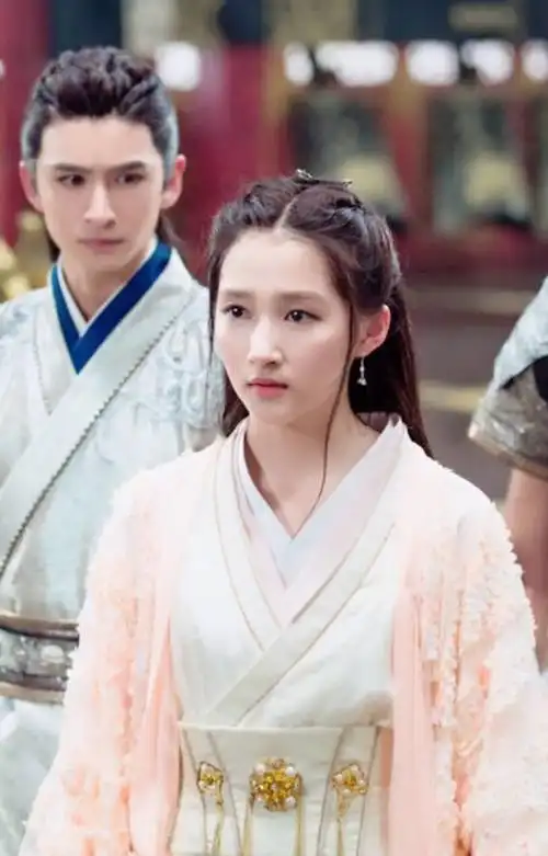 关晓彤汉之云剧照