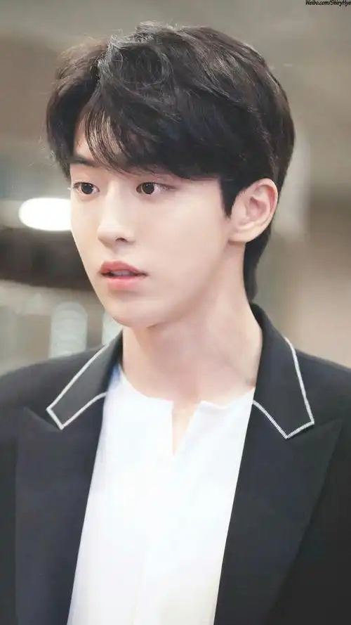 河伯的新娘南柱赫