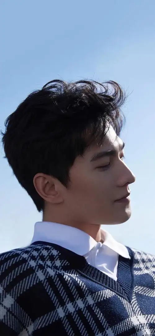 帅哥杨洋明星图片手机壁纸