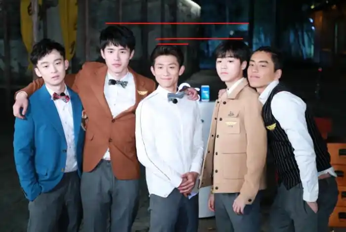 而张一山的这个女友宋妍霏外形条件就比较出挑了,身高170厘米,外表