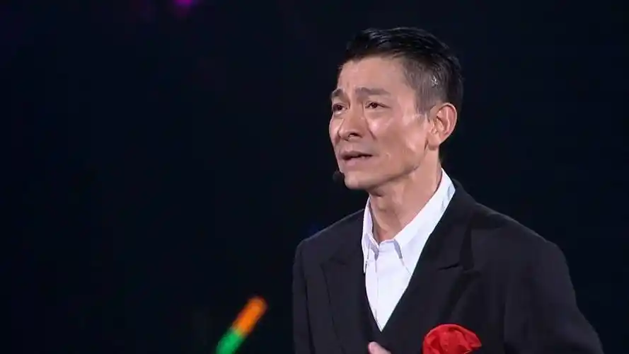 刘德华震撼红馆跨年演唱会andylauunforgettableconcert2010蓝光原盘