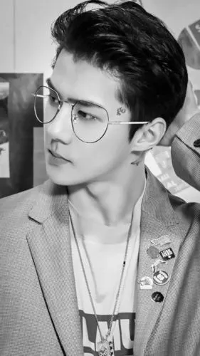 第17期吴世勋全屏无水印壁纸分享