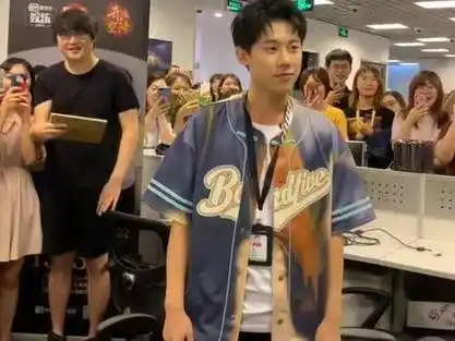 大家觉得方一凡