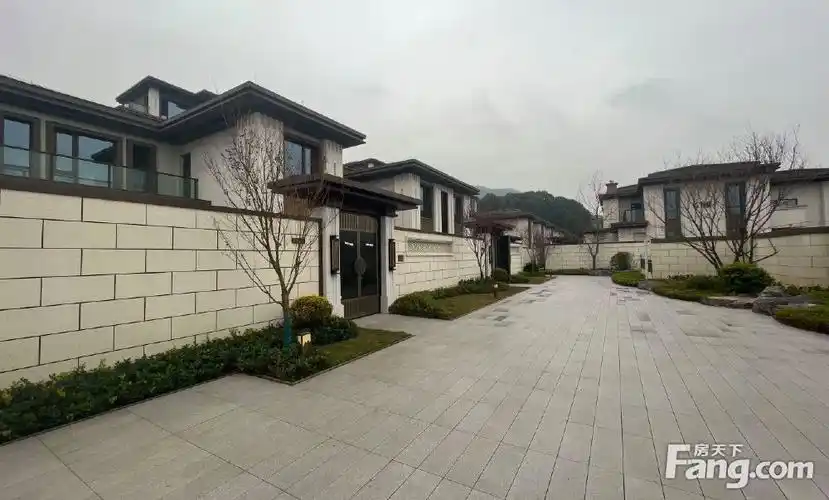 单层面积大前后花园350 户型nice,重庆南岸南山仁安南山院子二手房 五