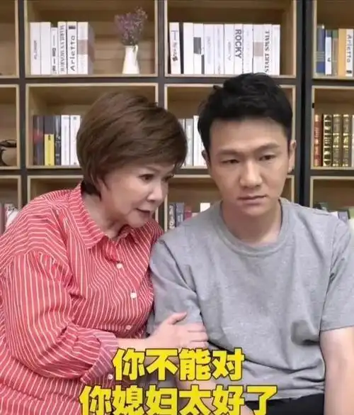 原来他就是蔡明儿子!隐瞒37年不公开,是蔡明的骄傲更是最大心病