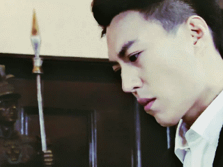 恋爱先生靳东侧脸抬头gif动图_动态图_表情包下载_soogif