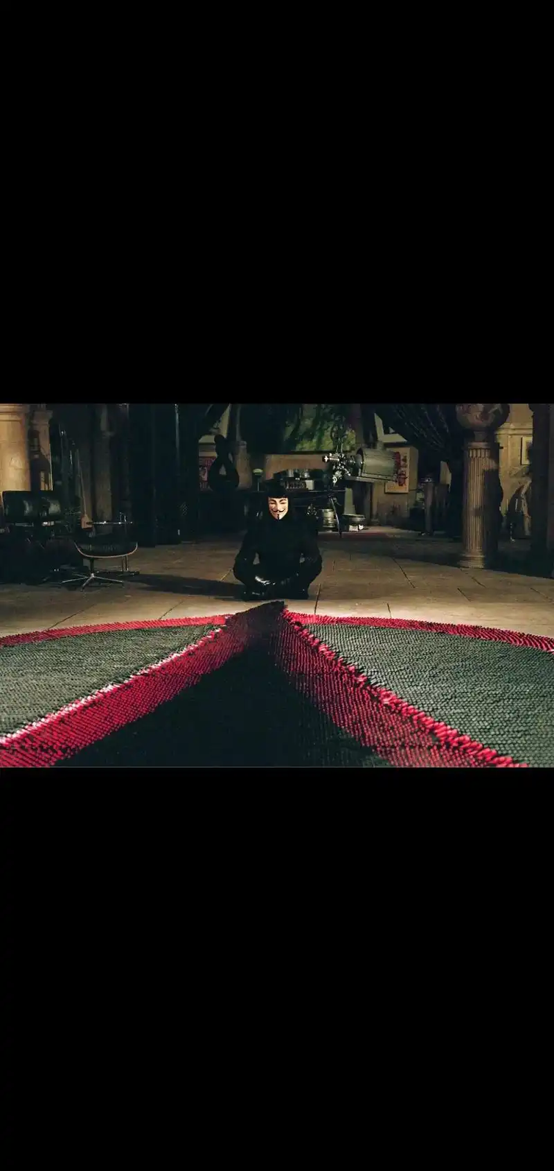 美国电影《v字仇杀队》——还没有看过这部电影的宝子们绝对绝对 - 抖