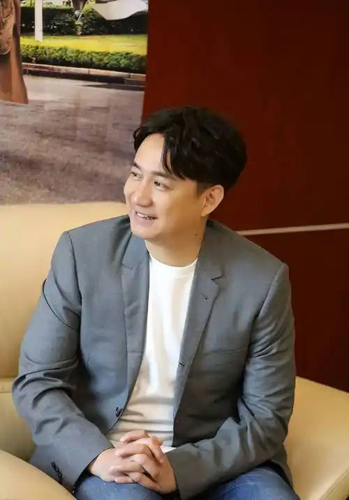 黄磊:我虽然有绯闻,但我余生都不会辜负18岁就跟了我的孙莉_表演_演艺