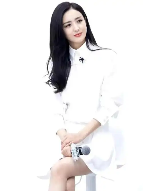 佟丽娅真的好美呀这是她的旧照