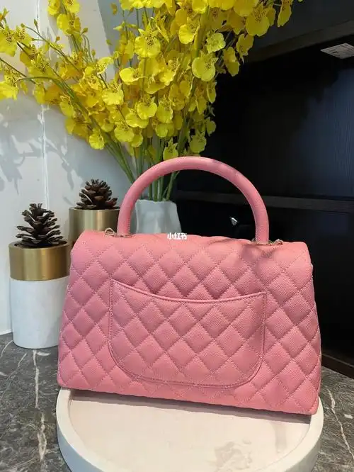 香奈儿憨豆中号粉色cocohandle
