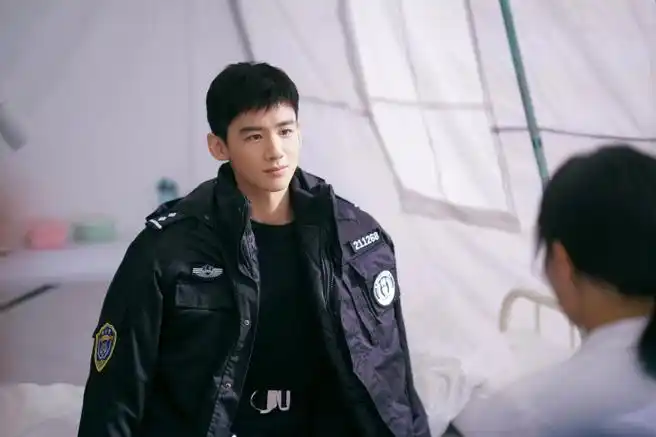 白敬亭你是我的城池营垒##白敬亭邢克垒