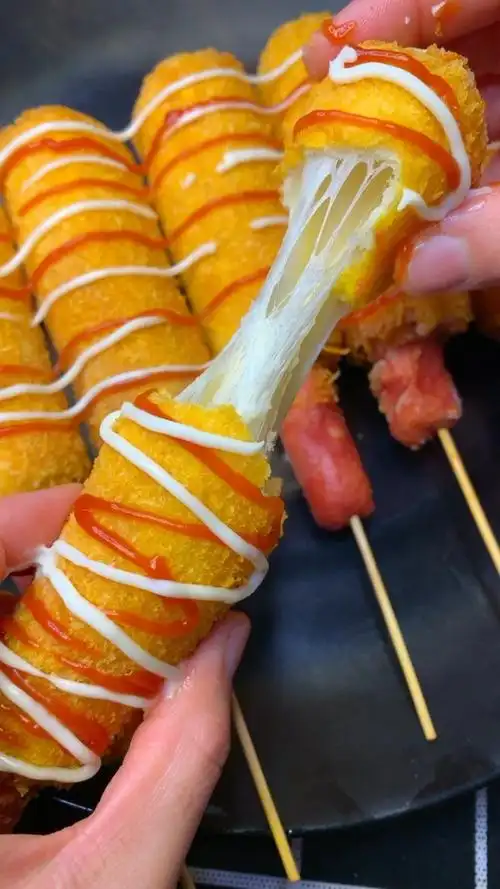 网红拉丝热狗棒做法 馋哭了00