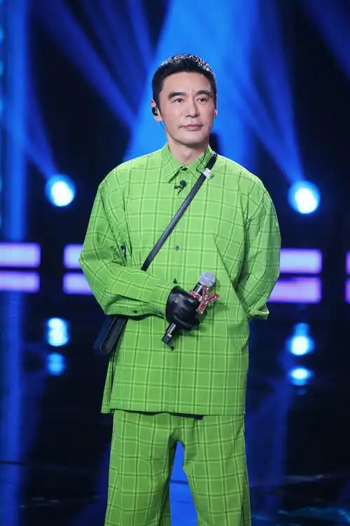 中国梦之声我们的歌钟镇涛唱温拿五虎团歌