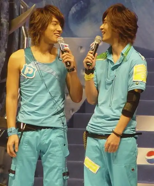 言承旭周渝民明友暗斗 争相搞活动打对台(图)