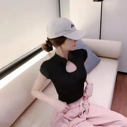 女生头像半身女头闺蜜头像三色堇儿/禁盗