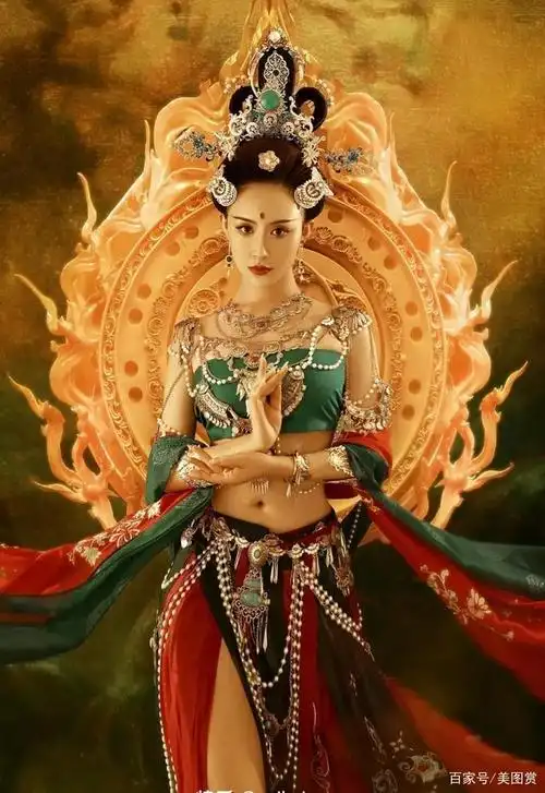 古装美女写真.艺术享受,很喜欢敦煌飞天的艺术影像