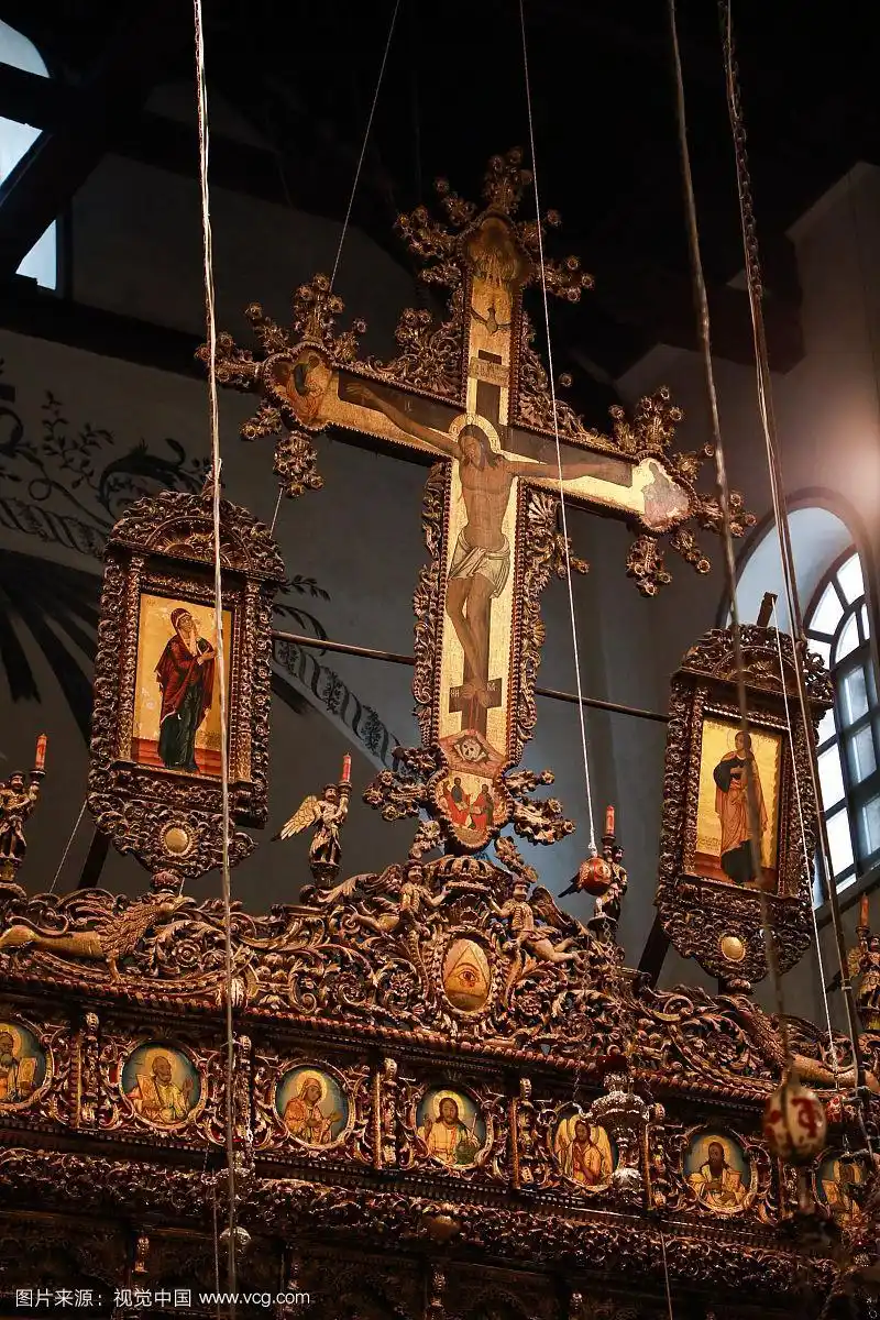 圣诞大教堂的十字架