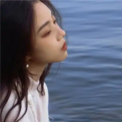 女生温柔长发性感高清头像精选2020 是时候放过别人也放了自己