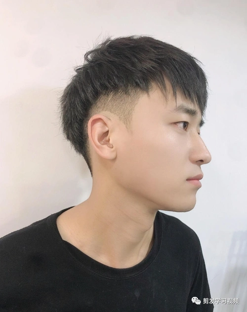 男士发型30款 - 99短媒 - 短视频运营推广学习教程平台 - 抖音教程