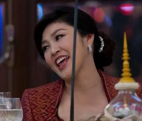 泰国总统英拉个人资料照片_明星资料_西子美发网