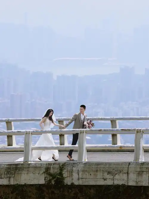 厦门婚纱照每一张定格都像电影感截图客片