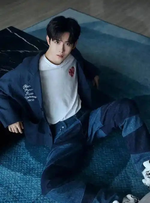 21娱乐瓜:龚俊任嘉伦檀健次赵露思吴磊关晓彤金晨文咏珊田嘉瑞_活动