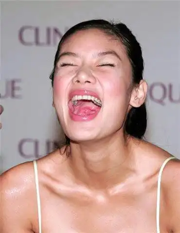 明星狂笑怪样pk 谁能击败咆哮女王章子怡(组图)