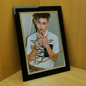 000人付款淘宝小鬼王琳凯签名照保真  小鬼王琳凯亲笔签名照亲签周边