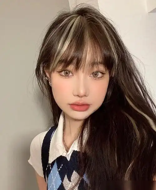 拜托再挂耳染就土咯2021千禧挑染才是真洋气