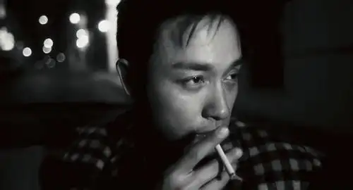 《花样年华》梁朝伟