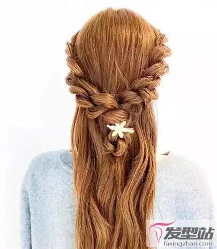 长发女生浪漫编发 文艺苑公主头半编发