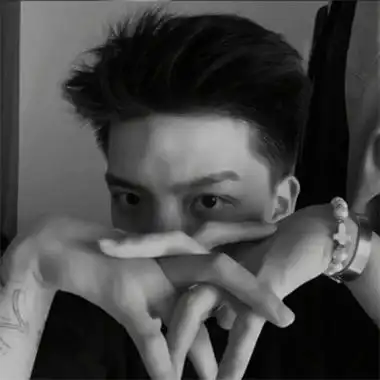 男生成熟稳重能吸引妹子的头像 ins高级质感小众的微信头像男_男生头