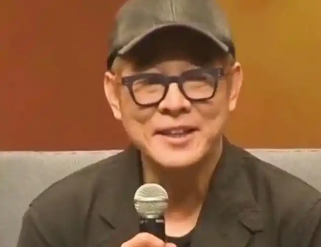 李连杰称死后不立碑不办丧事李连杰几岁了个人资料