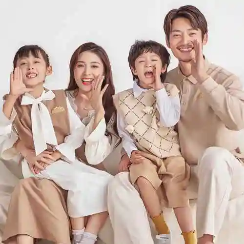 一家四口的亲子照,幸福这样记录!