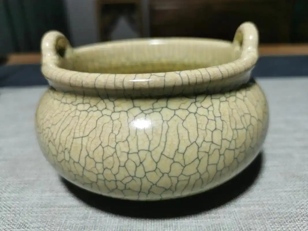 高端香器#纯手工#哥窑#三足炉#金丝铁线#仿古#香道#器物之 - 抖音